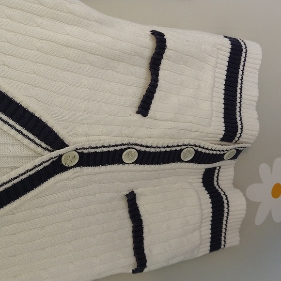 Charlotte Russe White & Navy Preppy Sailor Cotton Button-Down Pocket Cardigan - Picture 4 of 10